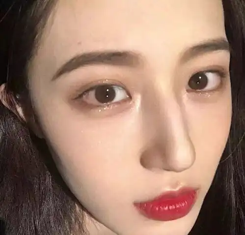 女生头像仙气粉色系刘亦