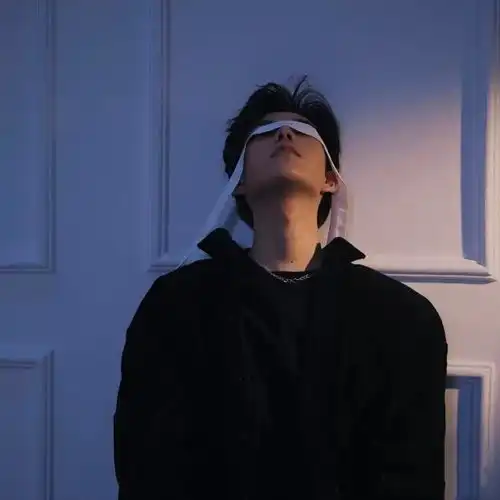 男生头像高级感禁欲系李