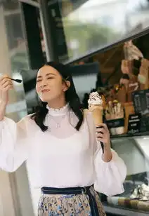 佘诗曼剪了波波头好少女,涂鸦裙系大蝴蝶结,闪亮装太适合她