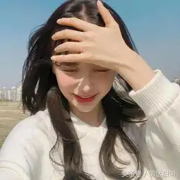  情话短句你是年少的欢喜,反过来也是你