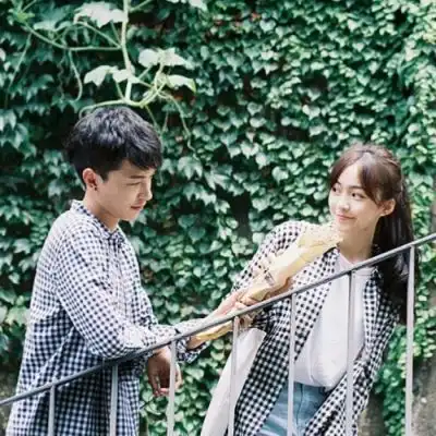 潮流情侣头像一对两张唯美恩爱甜蜜秀恩爱情侣头像一男一女 潮流情侣头像一对两张唯美恩爱甜蜜秀恩爱情侣头像一男一女