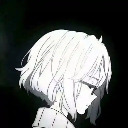 情侣头像你是我跑完八百米还想拥抱的人 情侣头像你是我跑完八百米还想拥抱的人