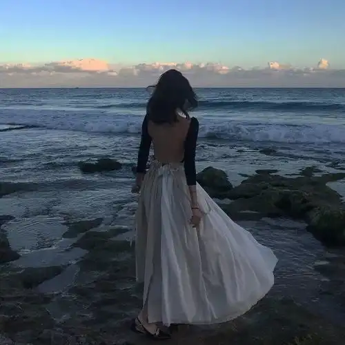 感情就是新来旧去不论公平 感情就是新来旧去不论公平