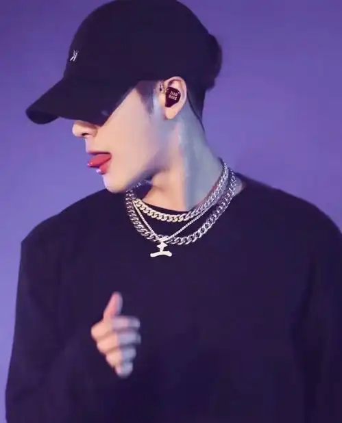 王嘉尔壁纸超a的宝藏男孩 王嘉尔壁纸超a的宝藏男孩